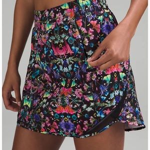 NWT Lululemon Hotty Hot Skirt size 16